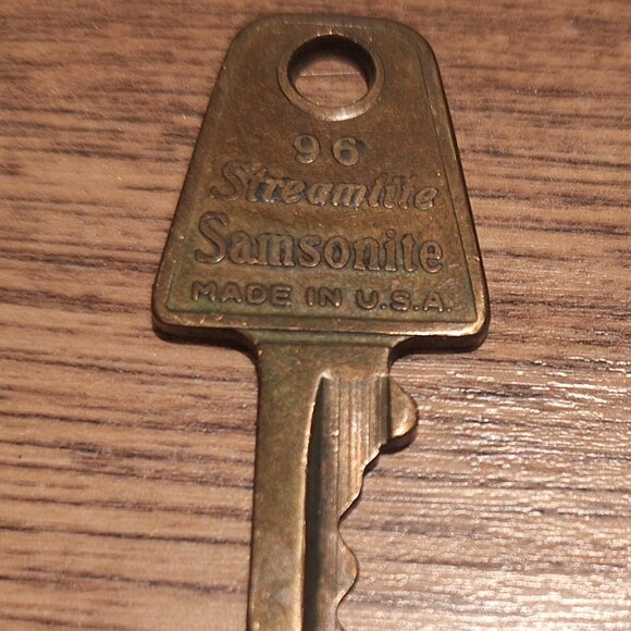 VTG STREAMLITE SAMSONITE KEY #96 SHRAYDER BROS DENVER/DETROIT/PITTSBURGH - Picture 3 of 5